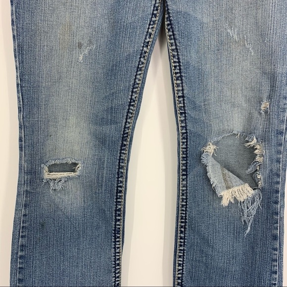 Silver Jeans Suki Flap Pocket Thick Stitch Destroyed Embellished Holey Knees - Picture 11 of 16